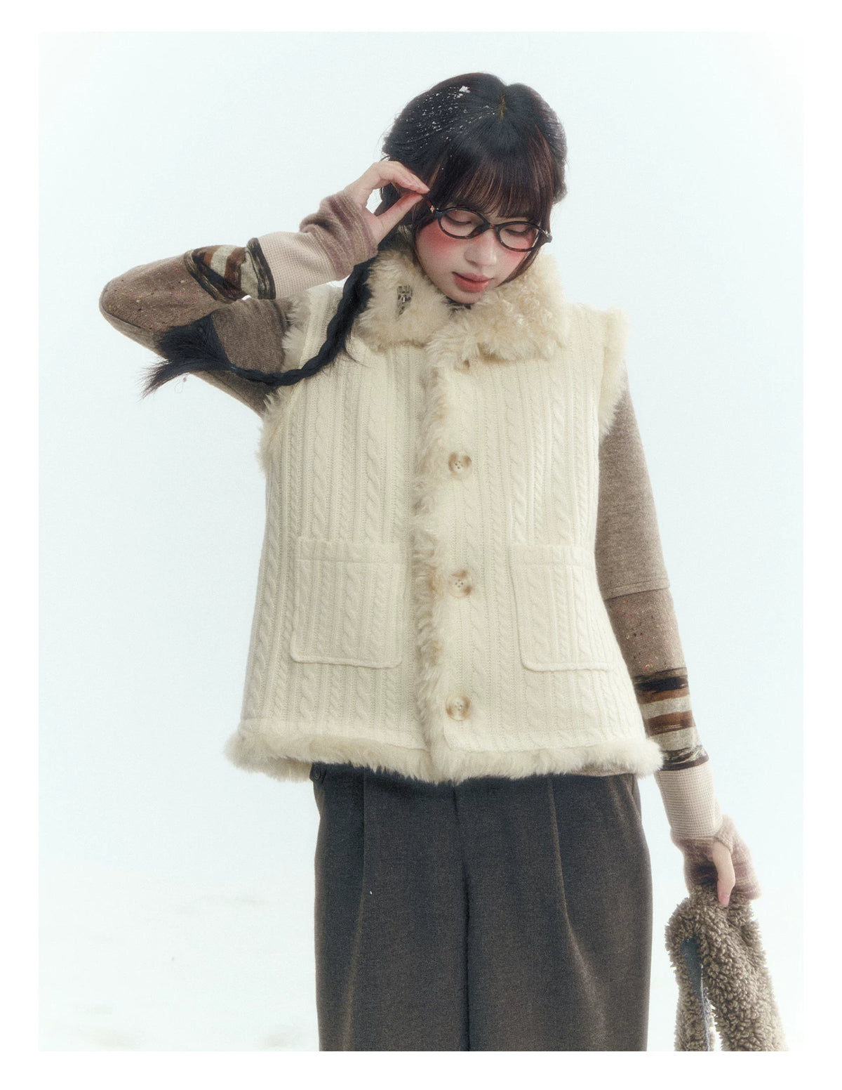 Horridale - Cream Beige Reversible Knit Vest with Detachable Bow
