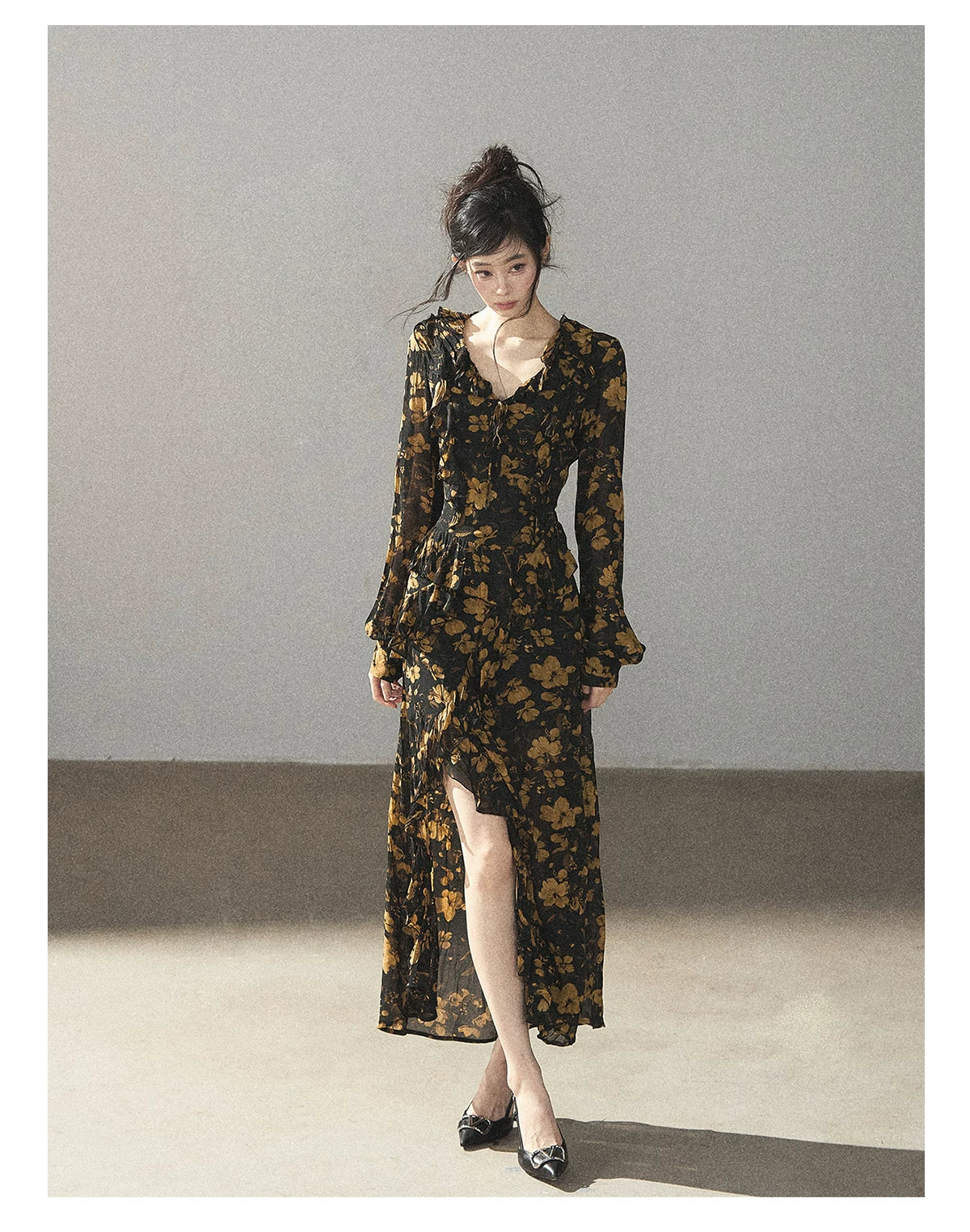 AOMALM - Black & Golden Brown Floral Ruffle Maxi Dress with High Side Slit
