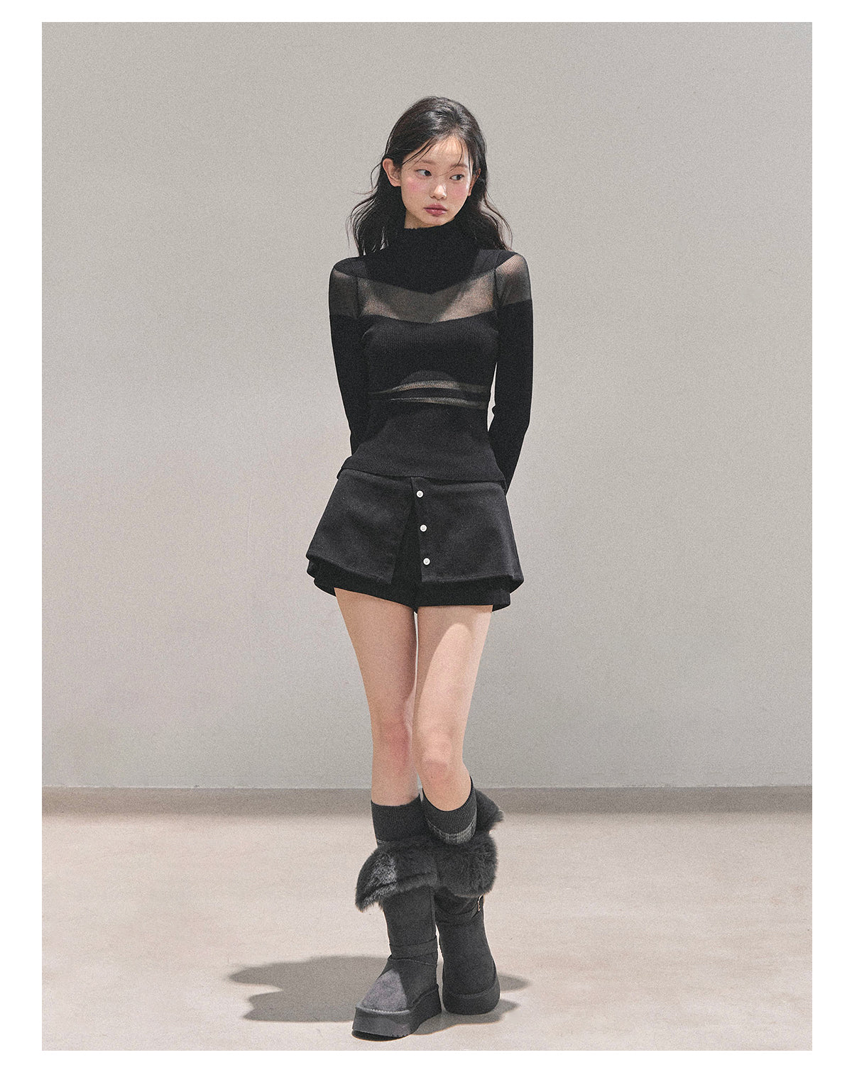 少也眼 “Whisper of Nightfall” Sheer-Panel Mock-Neck Knit Tee - Black 11.18-4