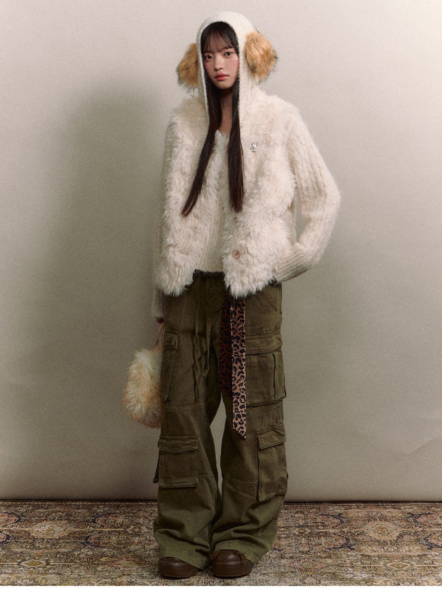 Soote Season - Korean Cloud Mist White Curly Faux-Fur Vest