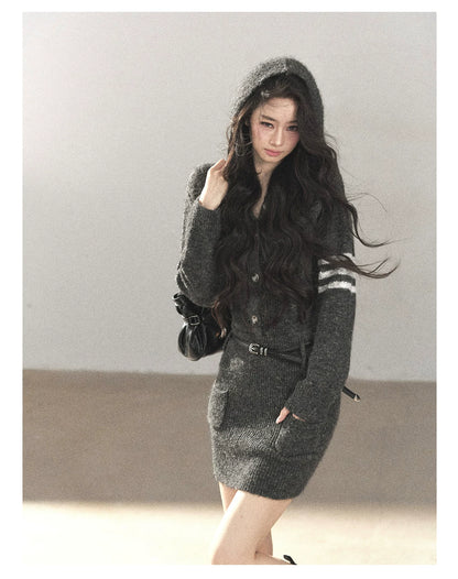 AOMALM - Whale Gray Hooded Faux-Two-Piece Knit Dress with Belt