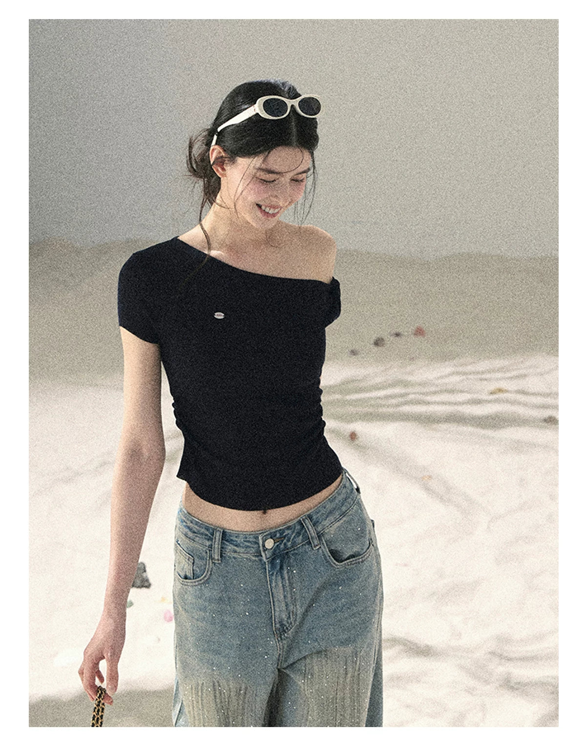 "Shape of the Wind" Navy Blue One-Shoulder Twist Crop Top 6556585
