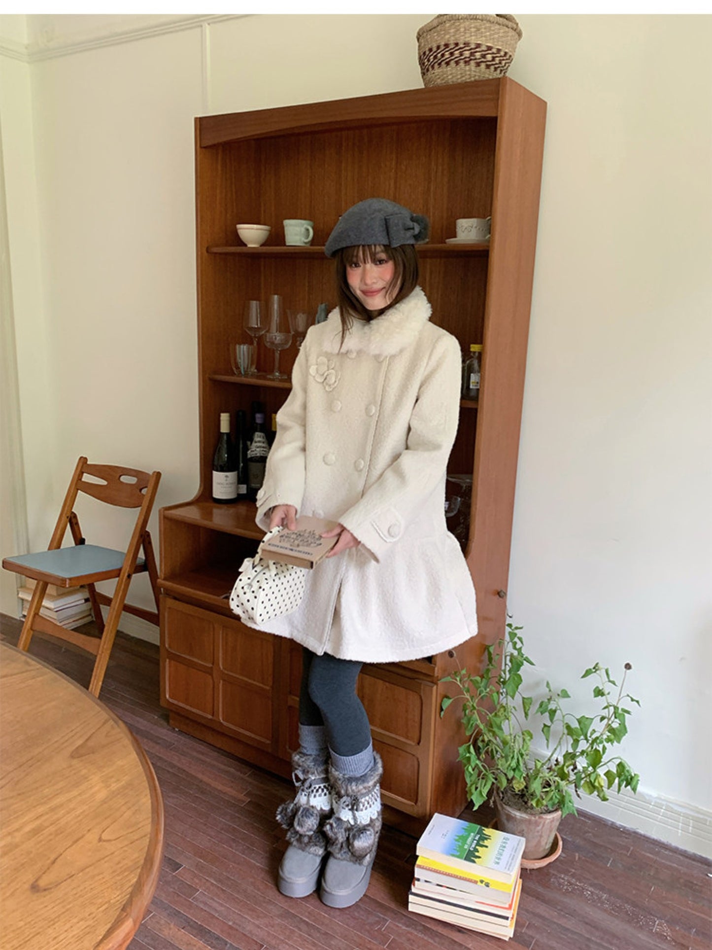 阮阮自制 - Birch Lily Milky White Detachable Fur Wool Coat