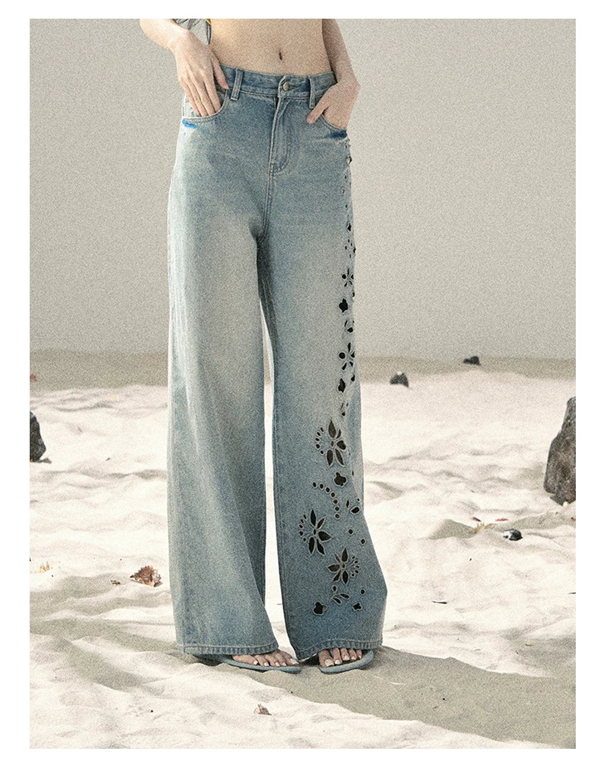 "Scent of Sea Salt" Vintage Blue Embroidered Wide-Leg Jeans 536843