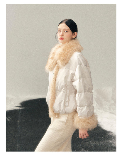 少也眼 “She Listens to the Snow’s Whisper” Pearl Matte White Fur-Collar Down Jacket
