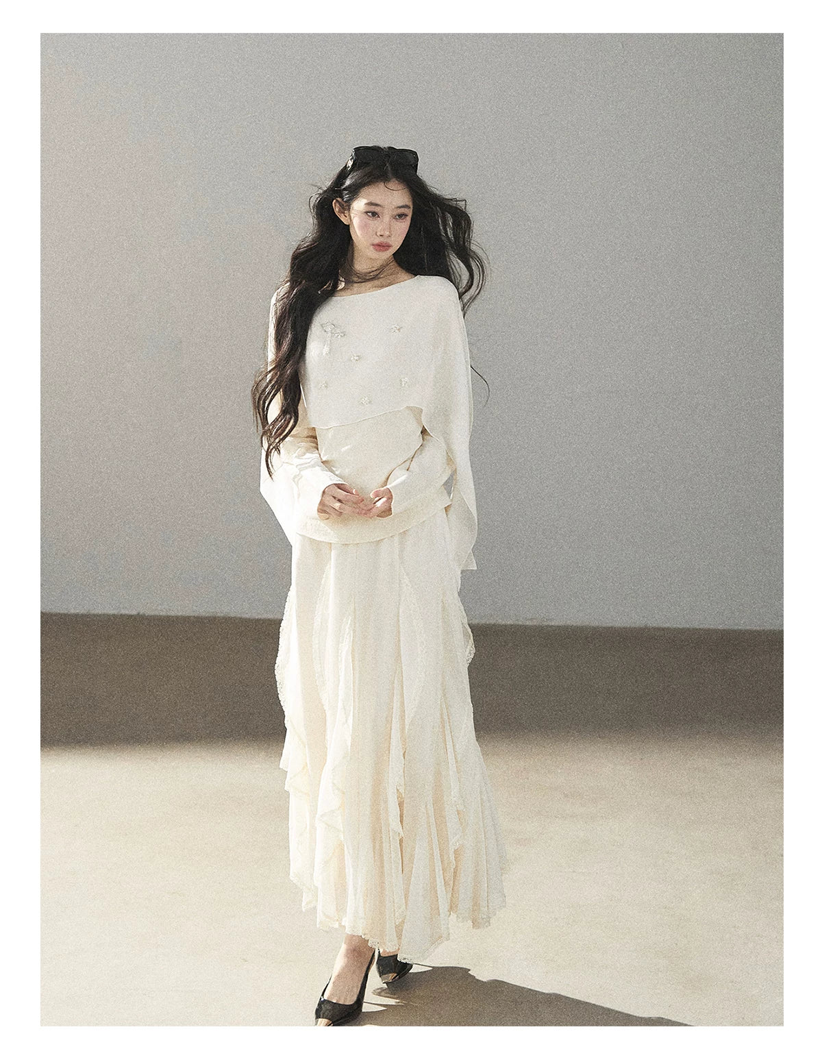 AOMALM - Layered Chiffon Shawl Top with Floral Detail