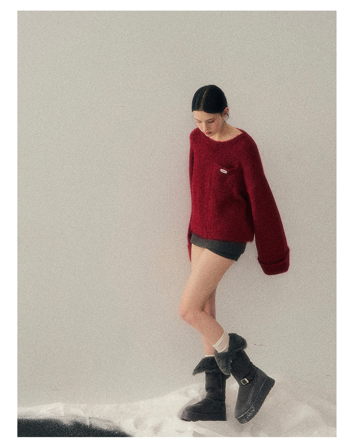 少也眼 “Winter Snow Holds Gentle Warmth” Angora-Blend French Red Knit Sweater