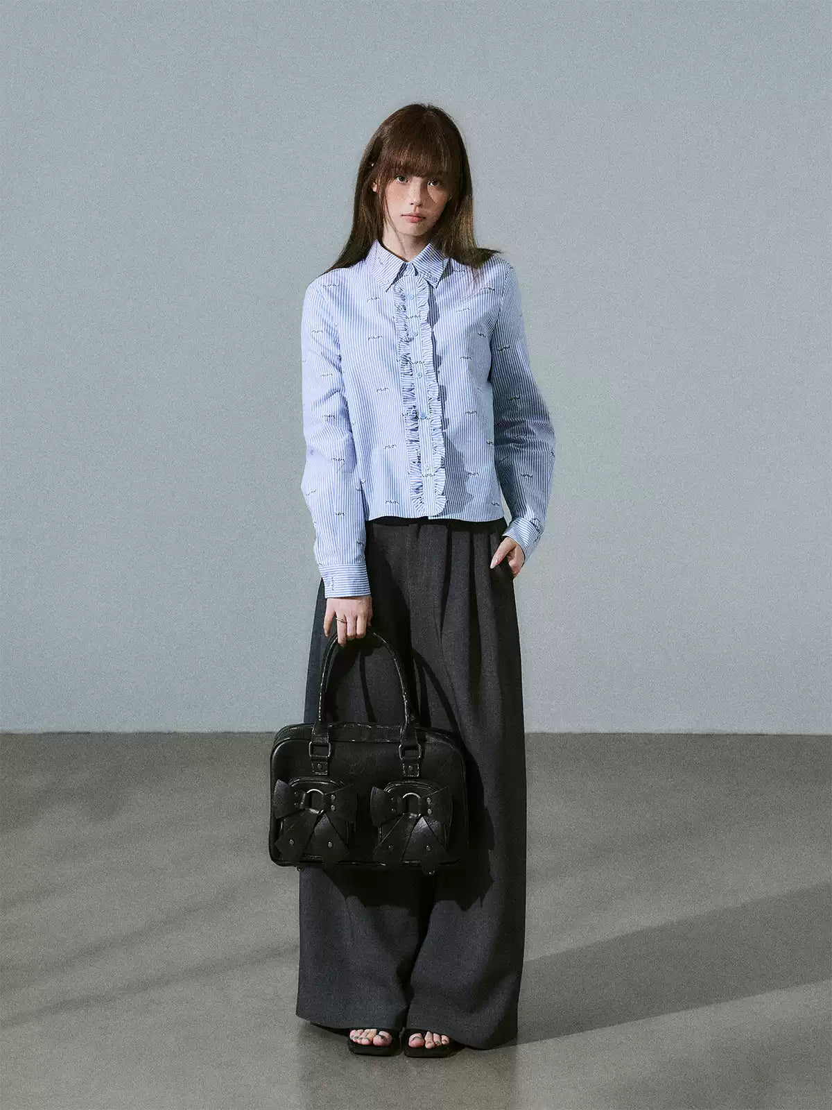 LOST FOREST - Blue Stripe Floral Jacquard Cropped Shirt