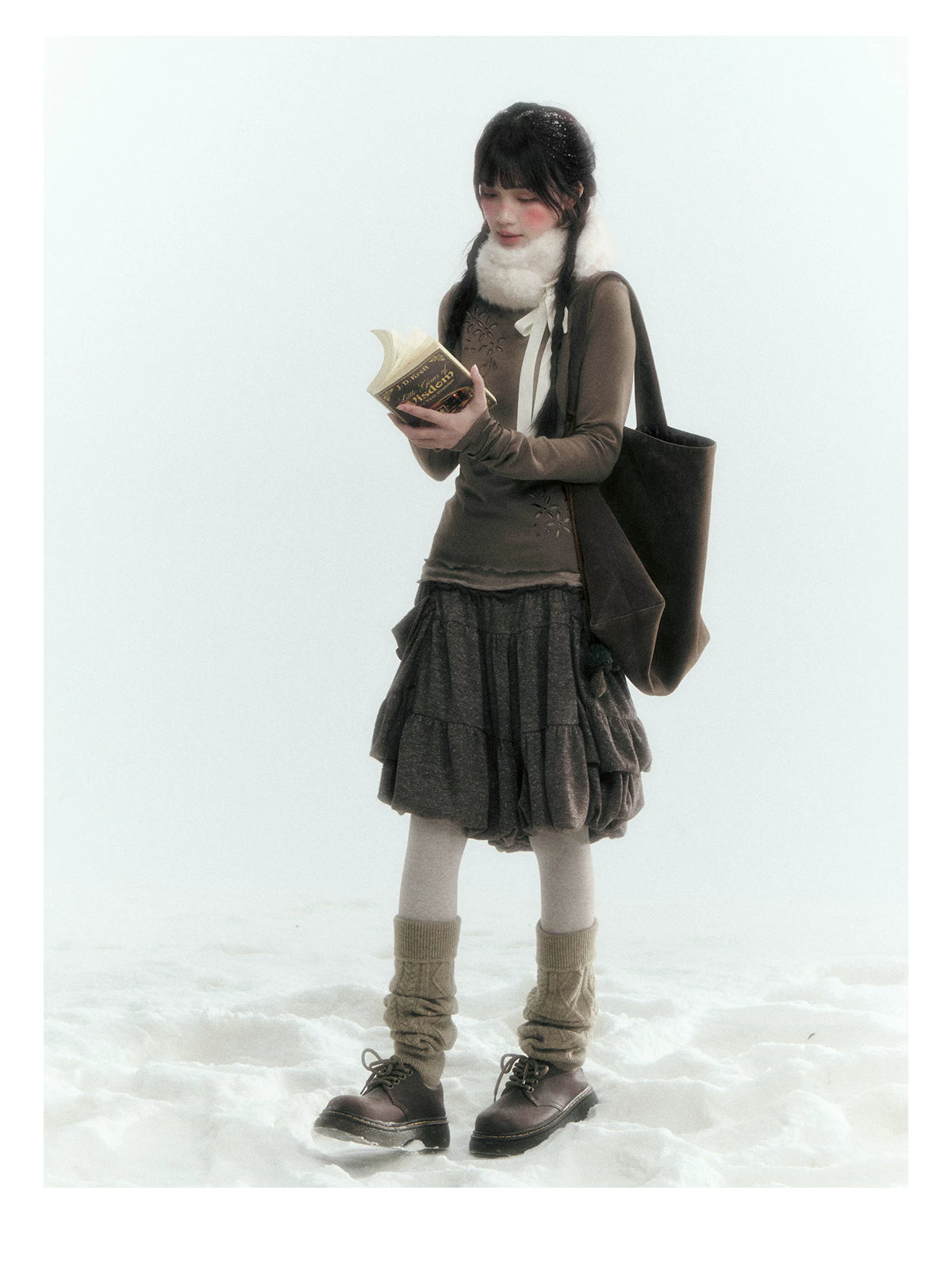 Horridale - [FREE GIFT] Vintage Bow-Tie Faux Fur Collar Scarf (Cream White / Brown)