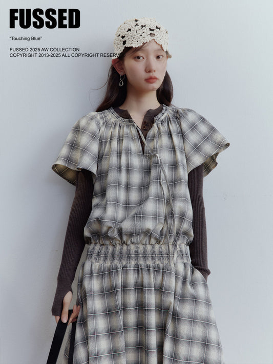 FUSSED Snowflake Hand-Crocheted Knit Beanie – Almond Cream FOFAC-25AW013