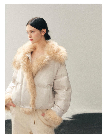 少也眼 “She Listens to the Snow’s Whisper” Pearl Matte White Fur-Collar Down Jacket