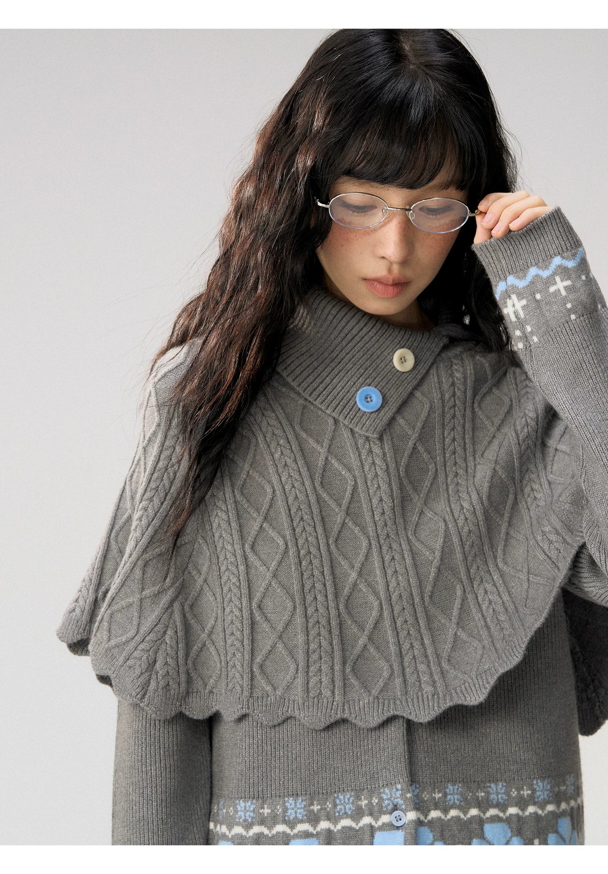 [CAN] "Witch's Wings" Gray Jacquard Knit Set (Cape Shawl / Cardigan)