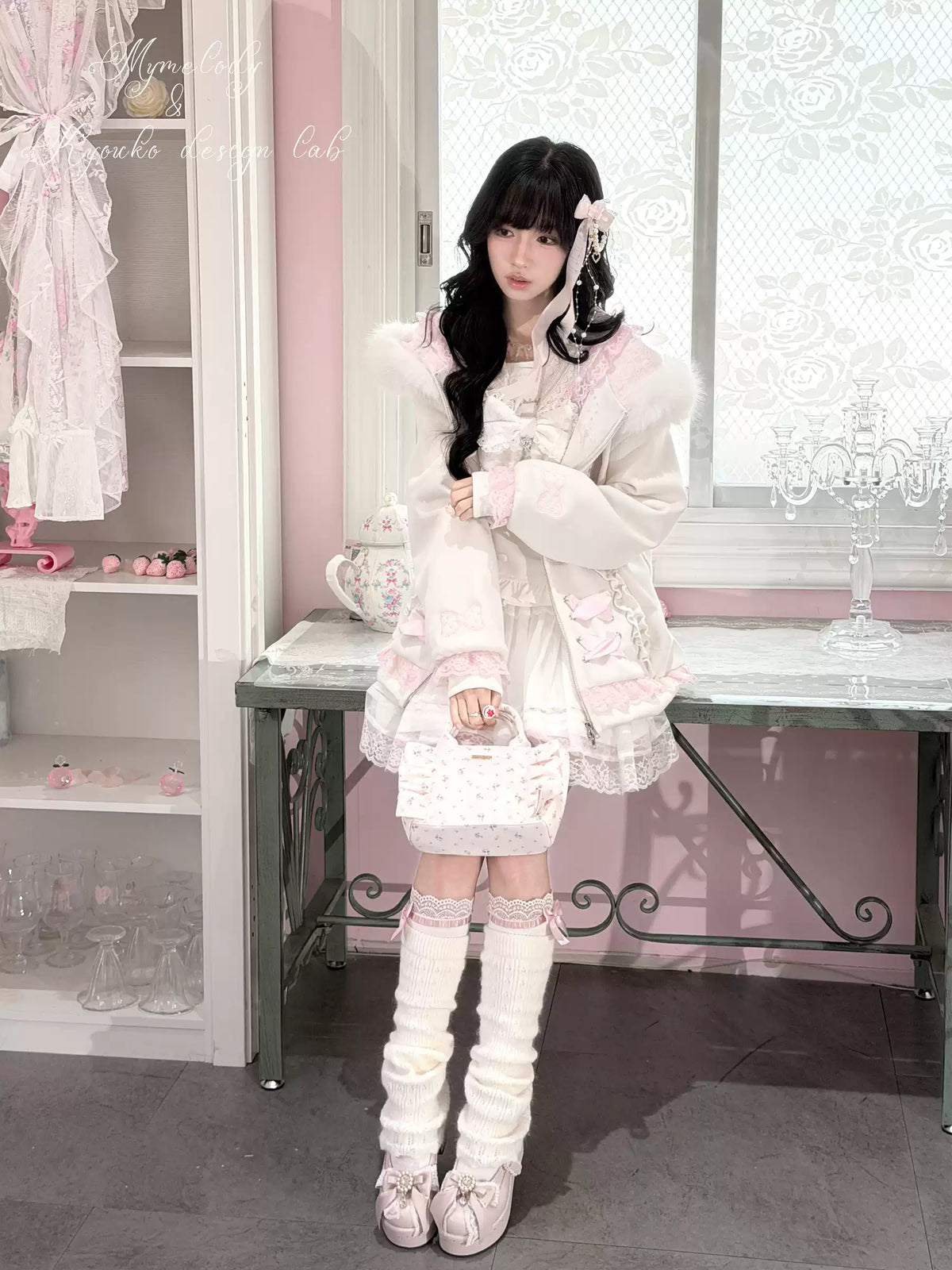 KYOUKO - White & Pink My Melody Fuzzy Collar Ribbon Hoodie