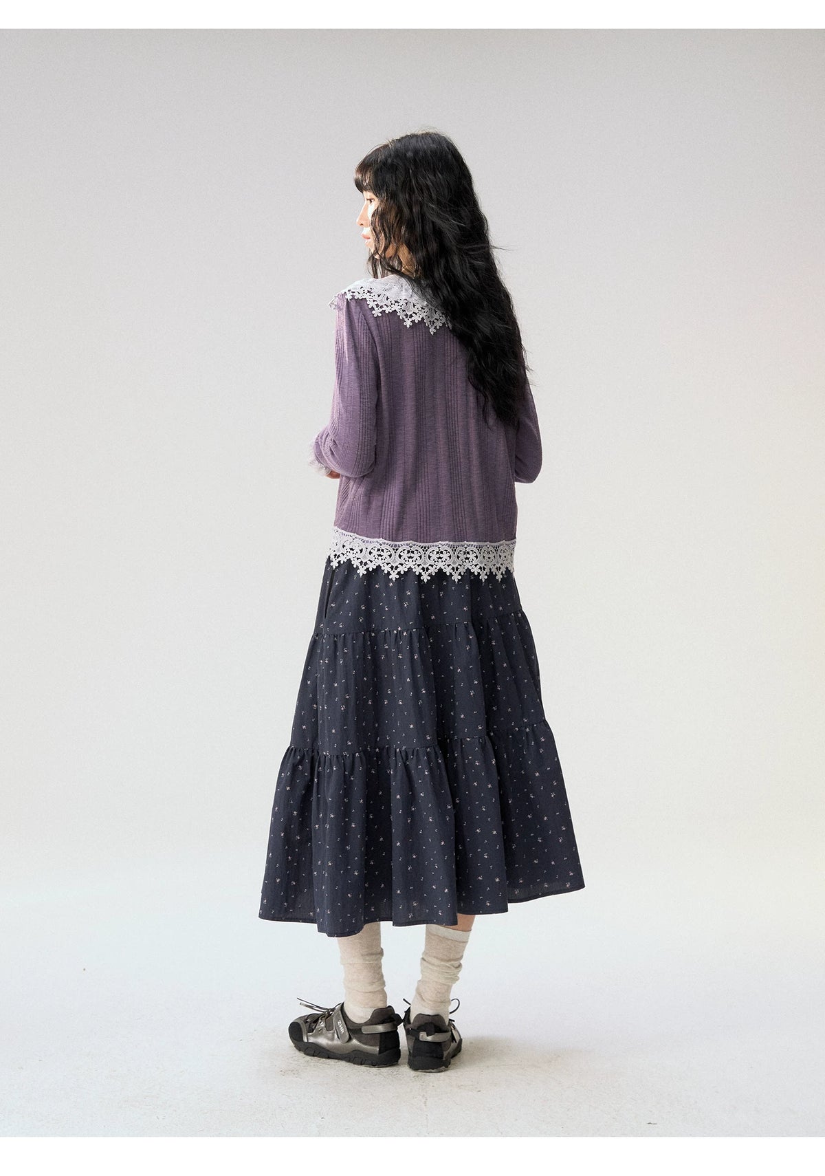 [CAN] “Rose in Bloom” Lavender Knit Cardigan & Floral Skirt 3-Piece Set