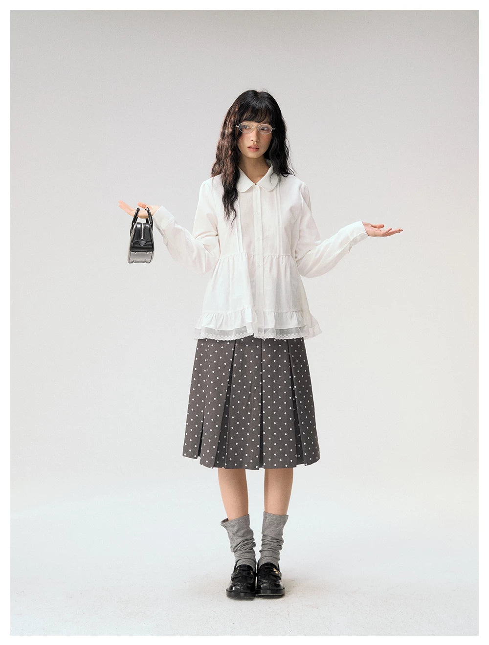 [CAN] "Misty Gardenia" White Lace Ruffle Doll Collar Blouse