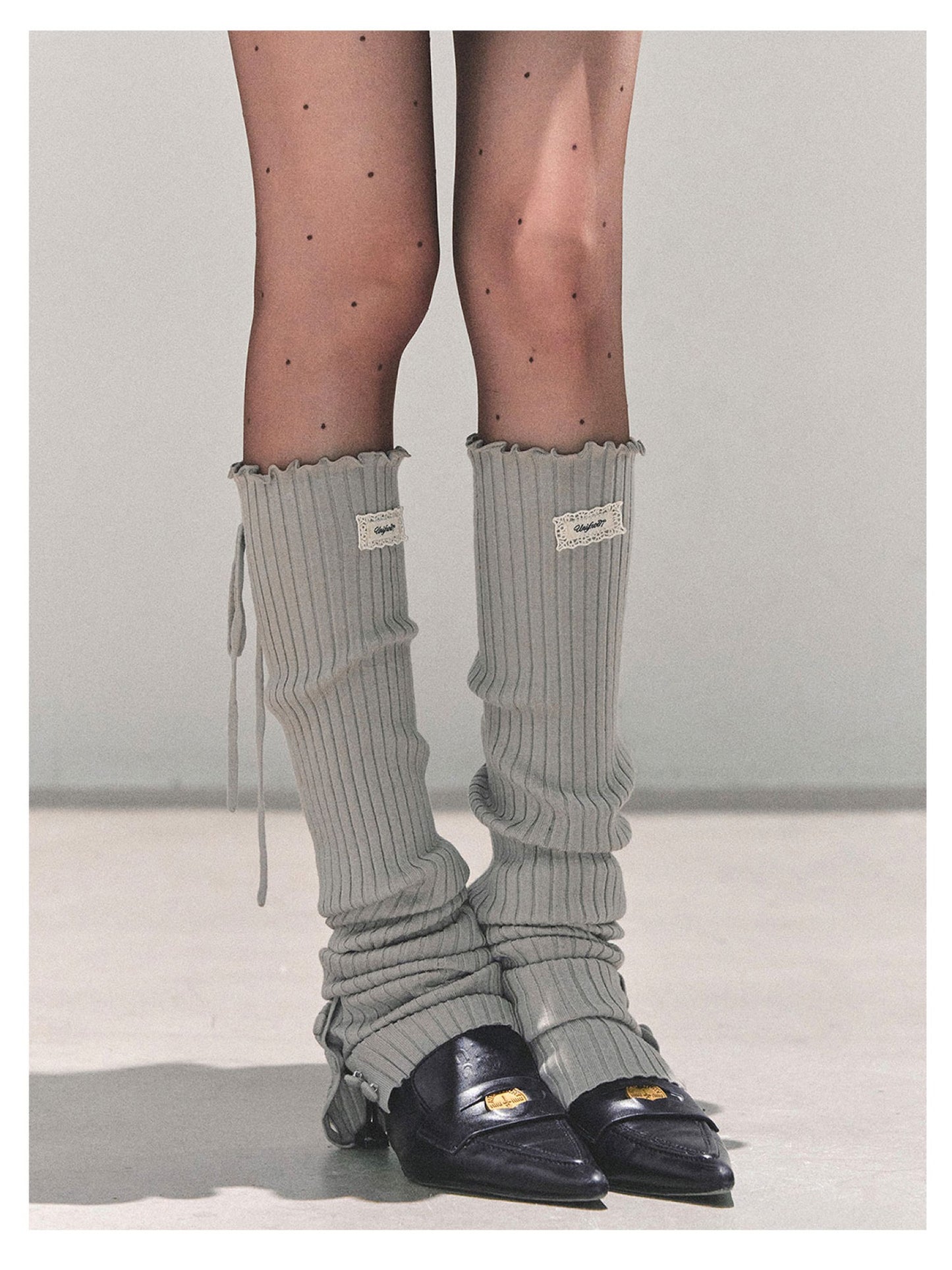 少也眼 “Whispered Warmth" Knit Winter Leg Warmers - Gray