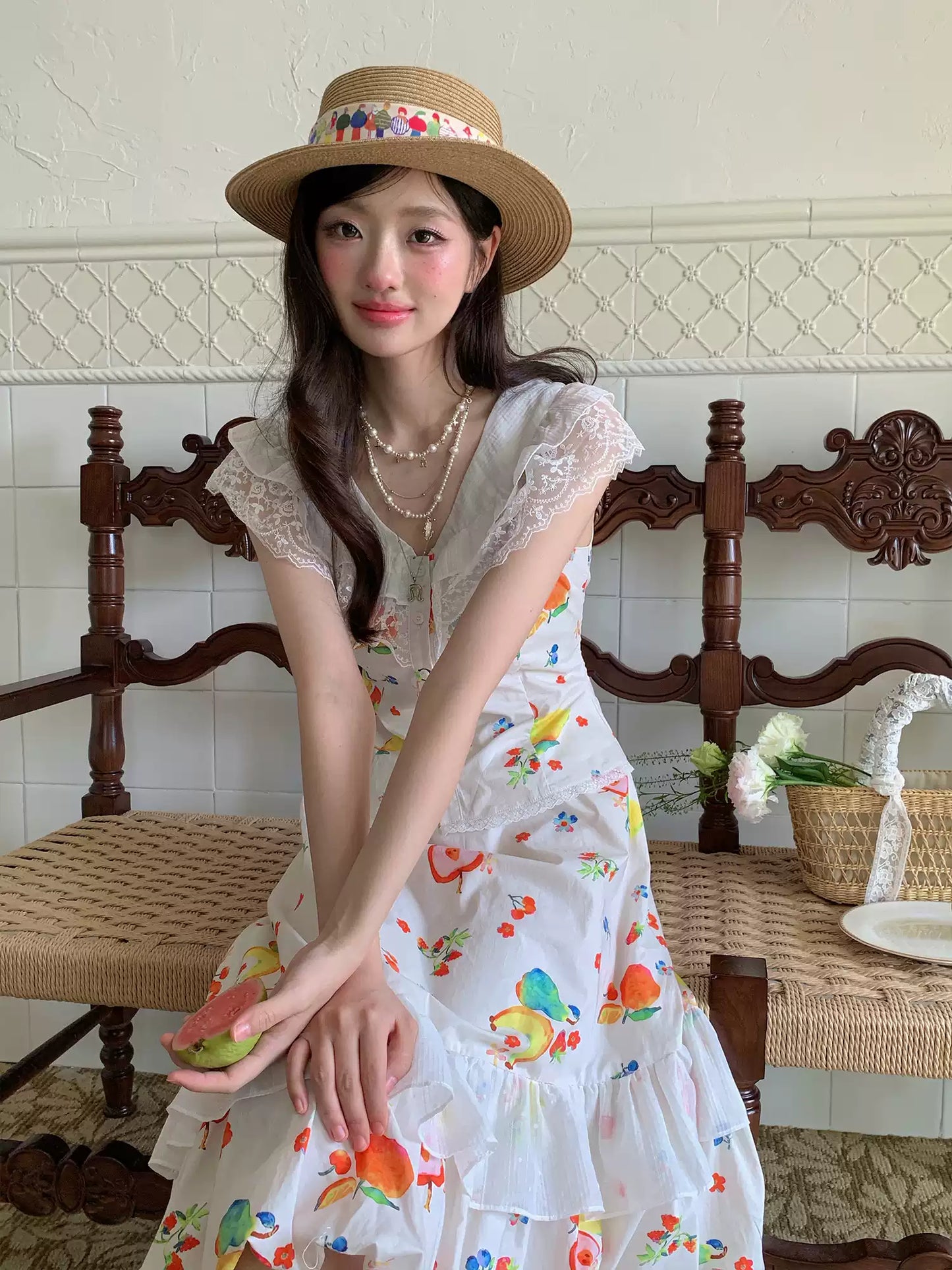“Honeyfruit Summer Breeze” Beige Printed Skirt Set