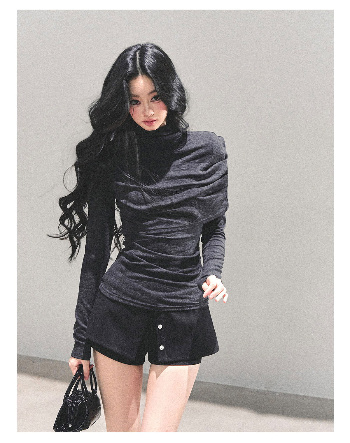 少也眼 "Silent Echo" Long-Sleeve Knit Top 14864531