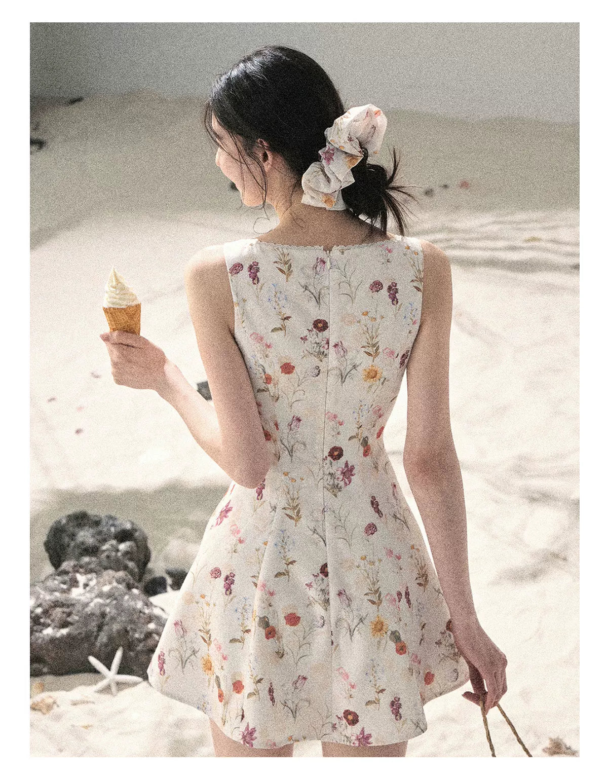 "Chamomile Summer" Dutch Cheese Floral Lace Pinafore Mini Dress 46345