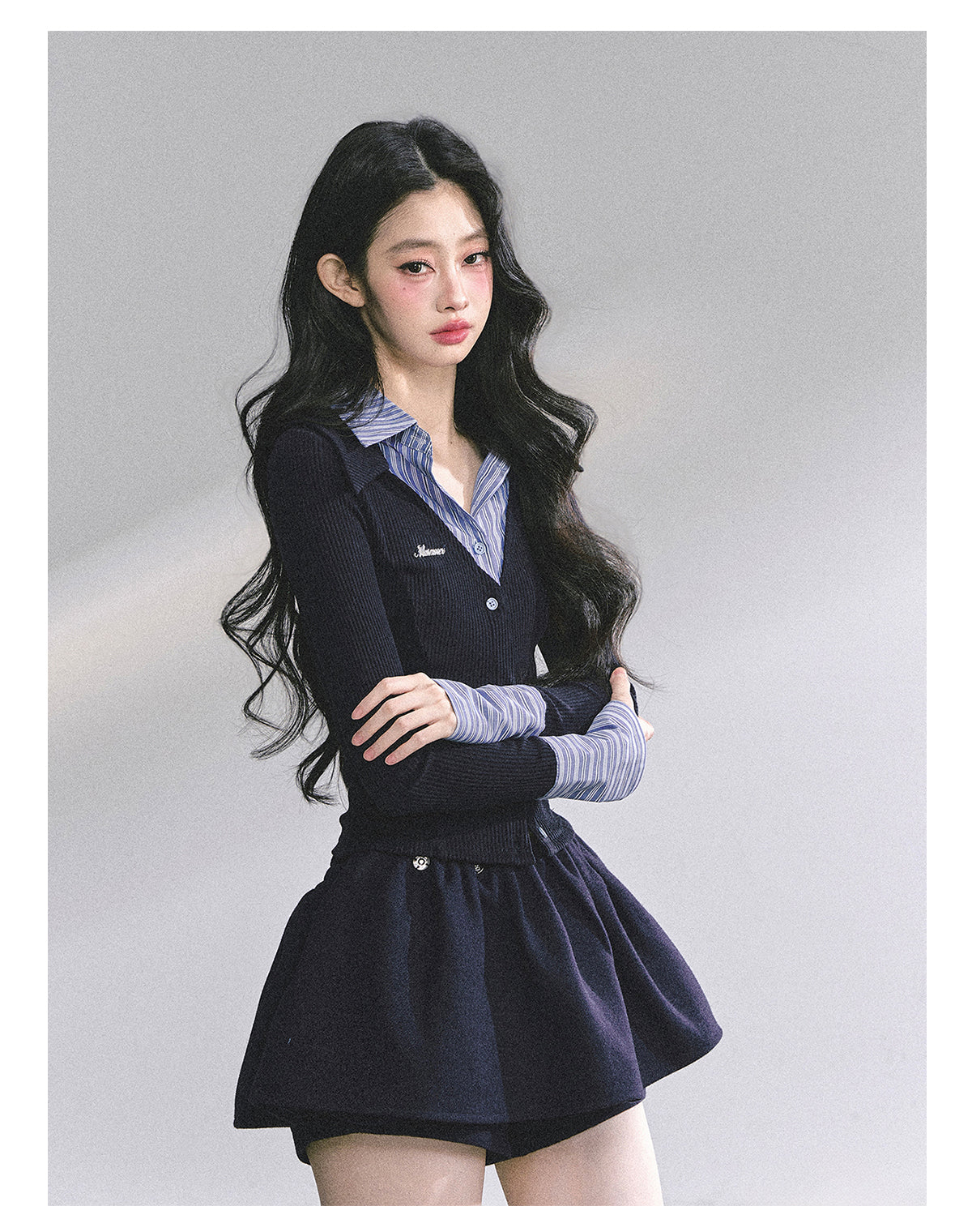 少也眼 "Oakwood Poetry" Faux-Layered Striped Knit Polo - Navy