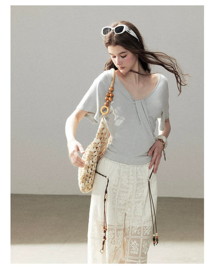 "Moonlight on Water" Twist-Front Cropped T-Shirt (Silver Mink Gray/ Mist Blue)