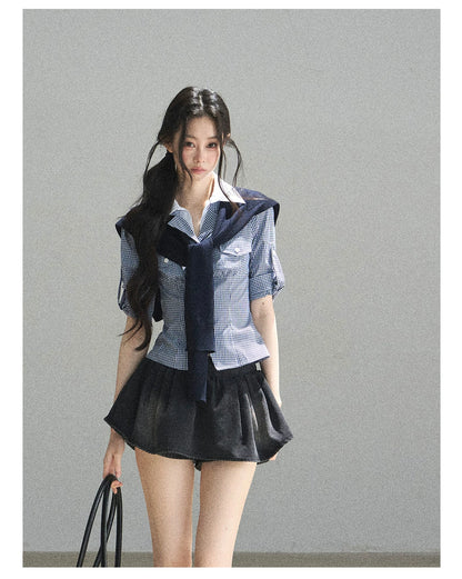 "Shimmer Across the Sea" Denim Bubble Skort (Rock Black/ Vintage Blue)