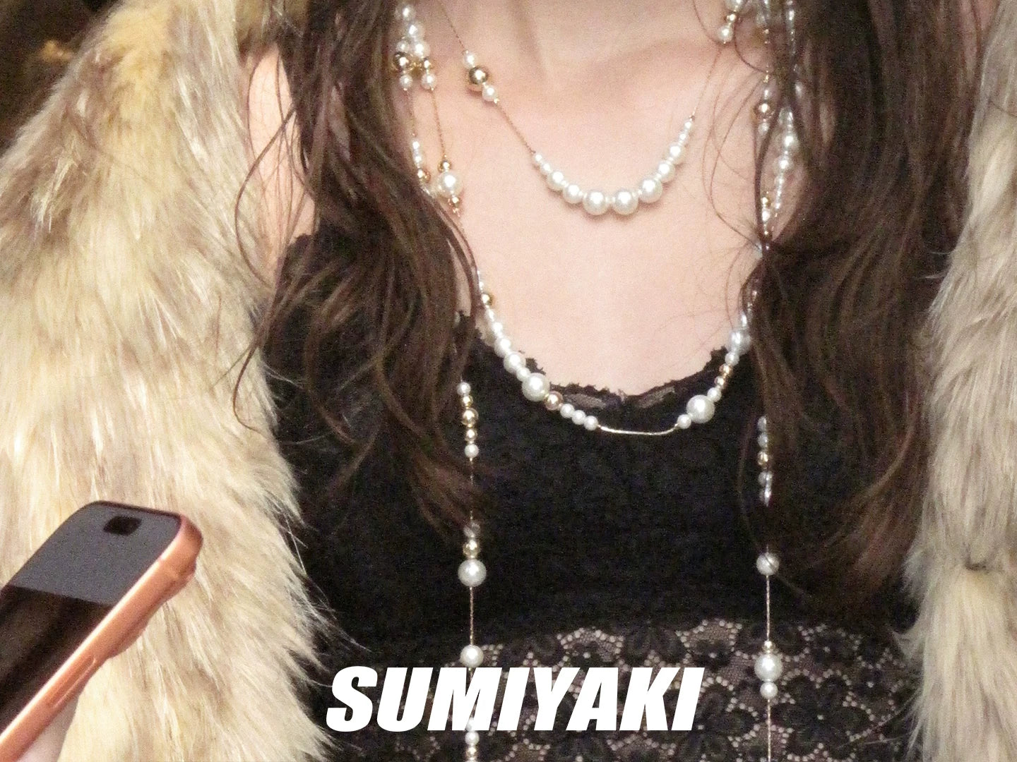 Vintage Key & Pearl Layered Long Necklace – Luxury Water Drop Charm Statement Necklace for Women