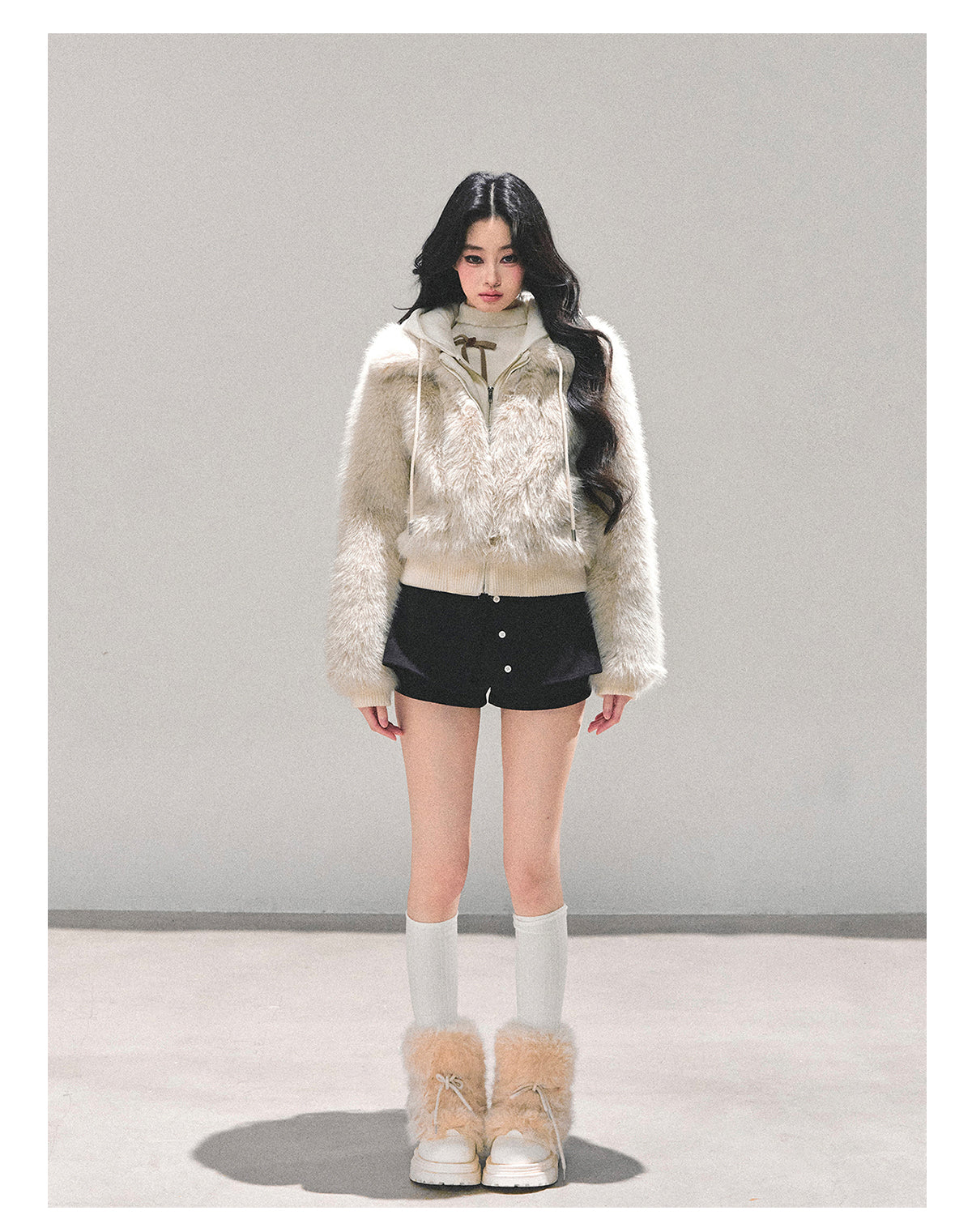 少也眼 "She Walks Through Snow" Faux Shearling Winter Jacket 8763132