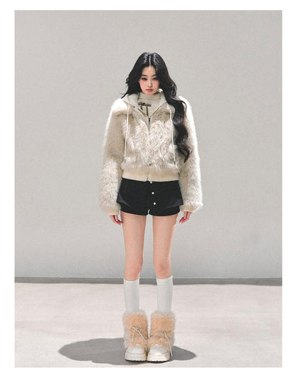 少也眼 "She Walks Through Snow" Faux Shearling Winter Jacket 8763132