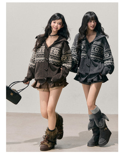 少也眼 "Weightless Night" Fair Isle Toggle Knit Cardigan