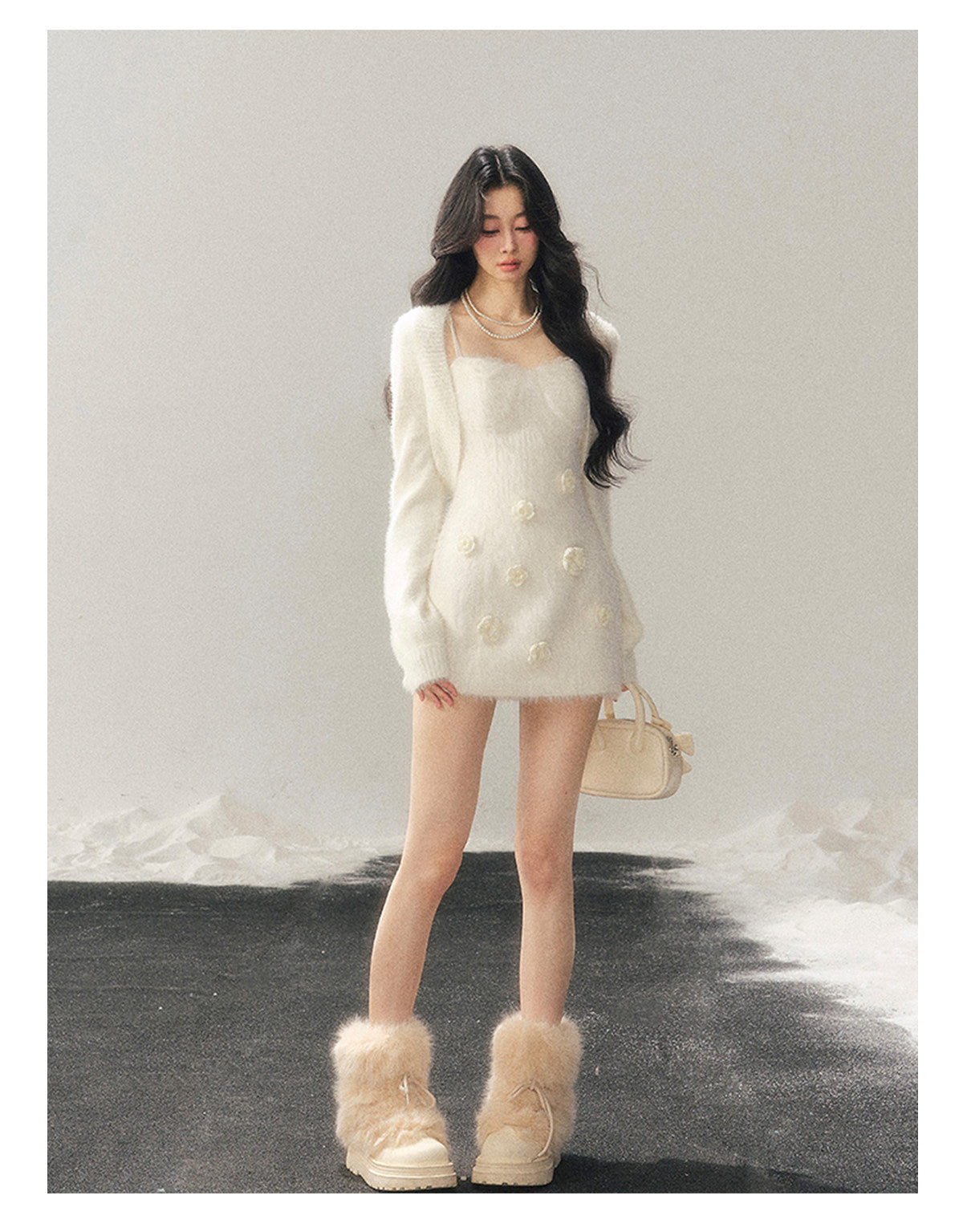 少也眼 "She Steps Through Frostlight" French 3D Floral Faux Mink Mini Dress - Camellia White