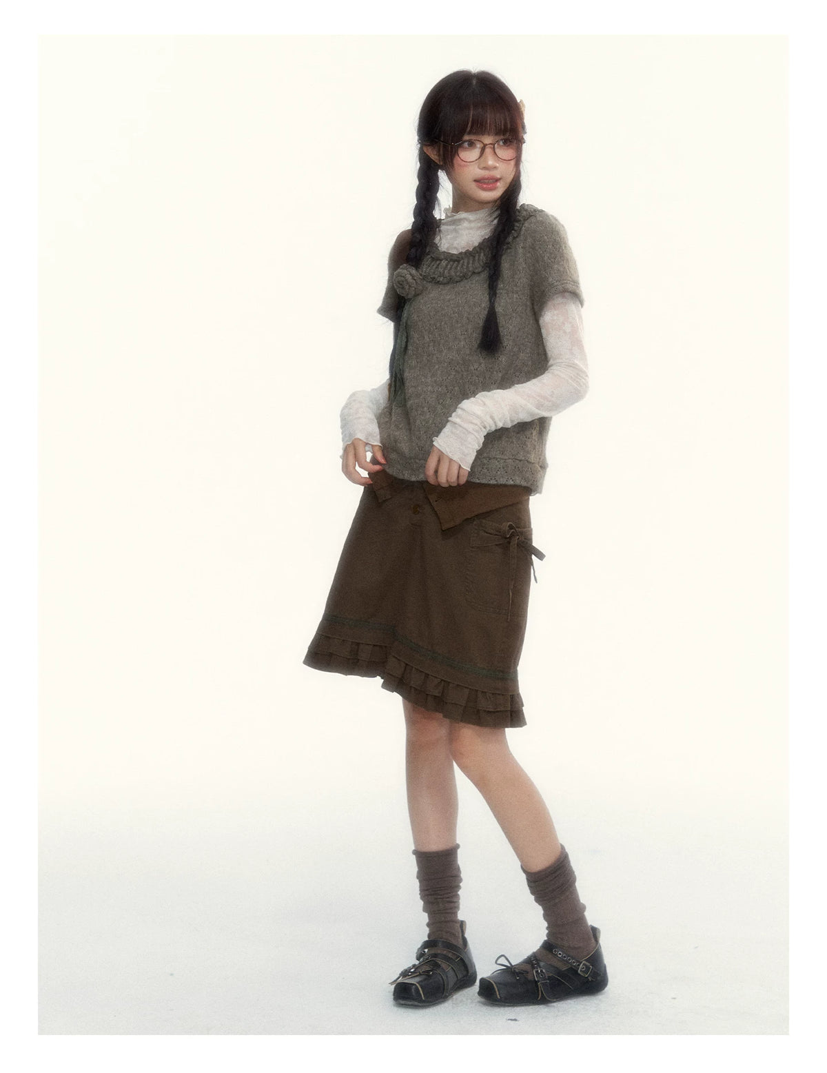 “Hazelnut Mousse” Tea Brown Vintage 3D Floral Ruffle Knit Top
