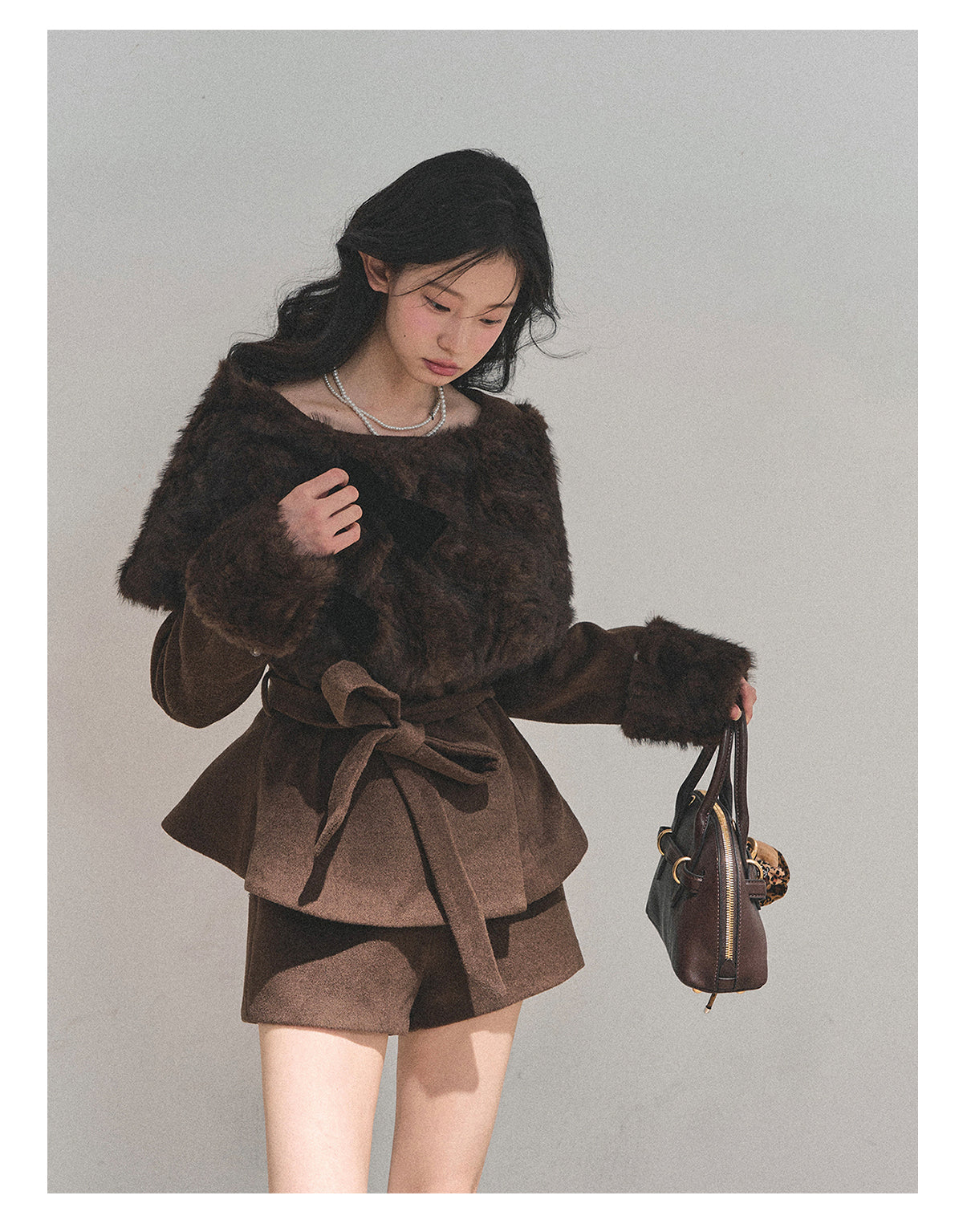少也眼 “Drifting Through Her Dreams” – Winter Luxe Three-Piece Cape Set - Chestnut Brown 8746513