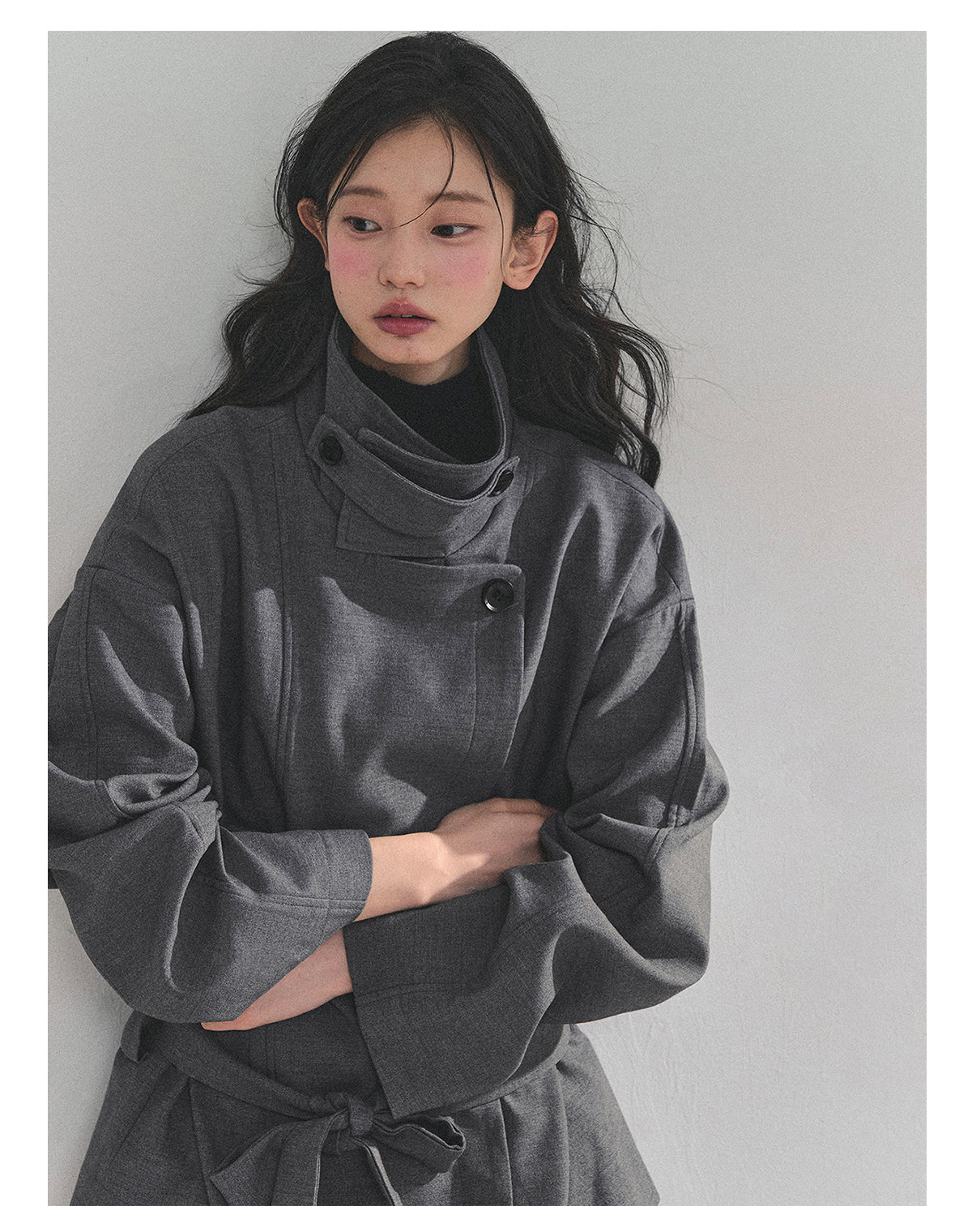 少也眼 “First Snow, Softened” Hepburn-Style Winter Trench Coat - Gray 941615