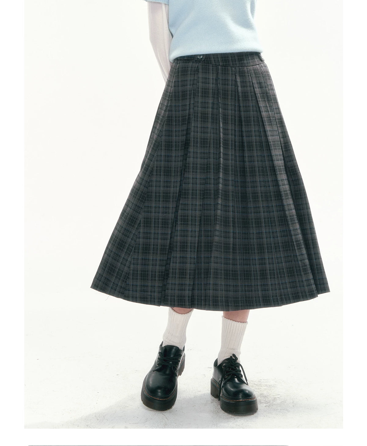 [CAN] Navy Plaid Pleated A-Line Midi Skirt
