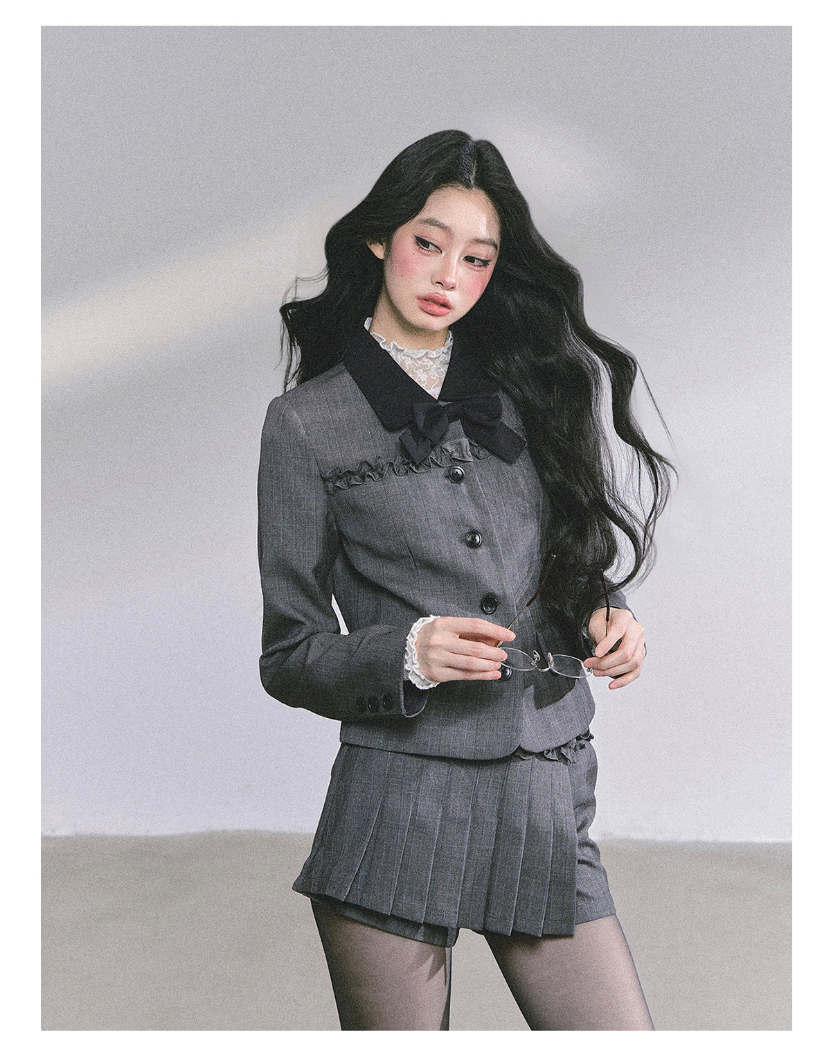 少也眼 “Maxiny Reverie” French Academia Jacket & Pleated Skirt Set