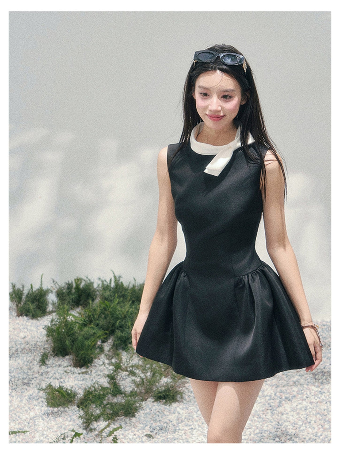 少也眼 “Satin Poise” Tranquil Black French A-Line Dress 145