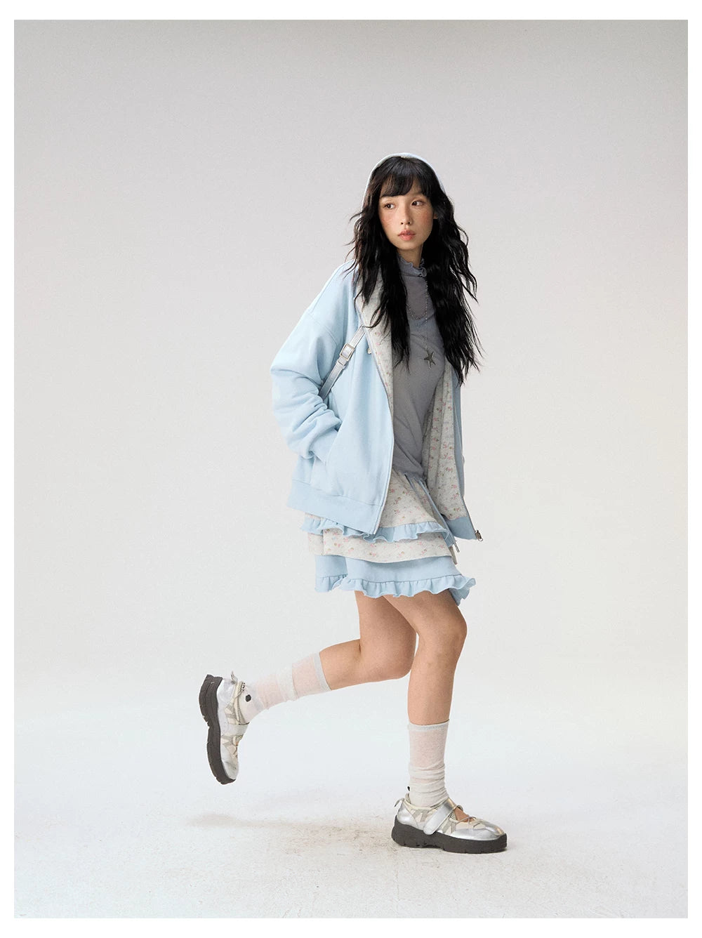 [CAN] "Misty Blue Floral Reverie" Light Blue Floral Set (Reversible Jacket / Sweatpants / Tiered Skirt)