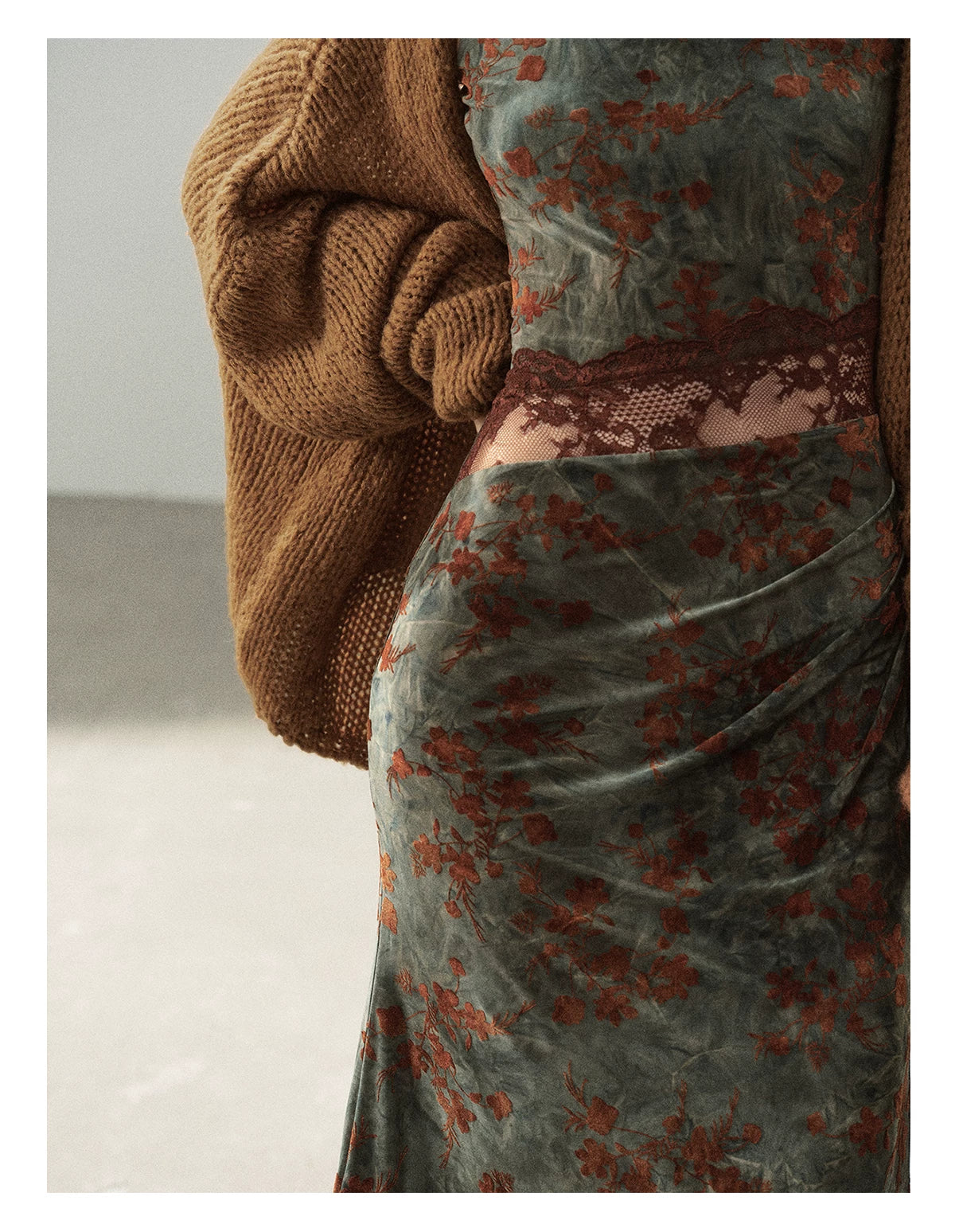 AOMALM - Caramel Brown Openwork Knit Cardigan