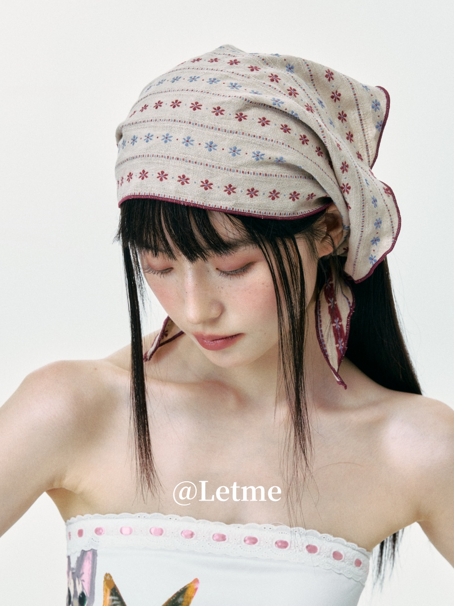 Beige Floral Print Triangle Headscarf – Vintage Neckerchief Bandana