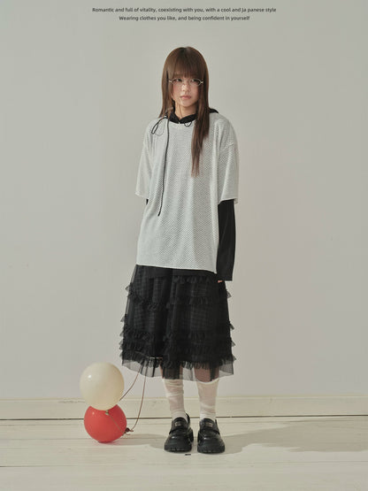 "Quiet Dots" Polka Dot Linen Blend T-Shirt (White / Coffee Gray)