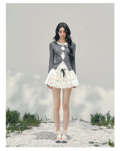 少也眼 "Twilight Pause" Faux Two-Piece Polka Dot T-Shirt in Soft Silver Gray 45234752