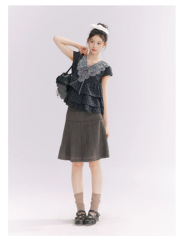 “Misty Texture” Gray Plaid Trim Embroidered A-Line Skirt