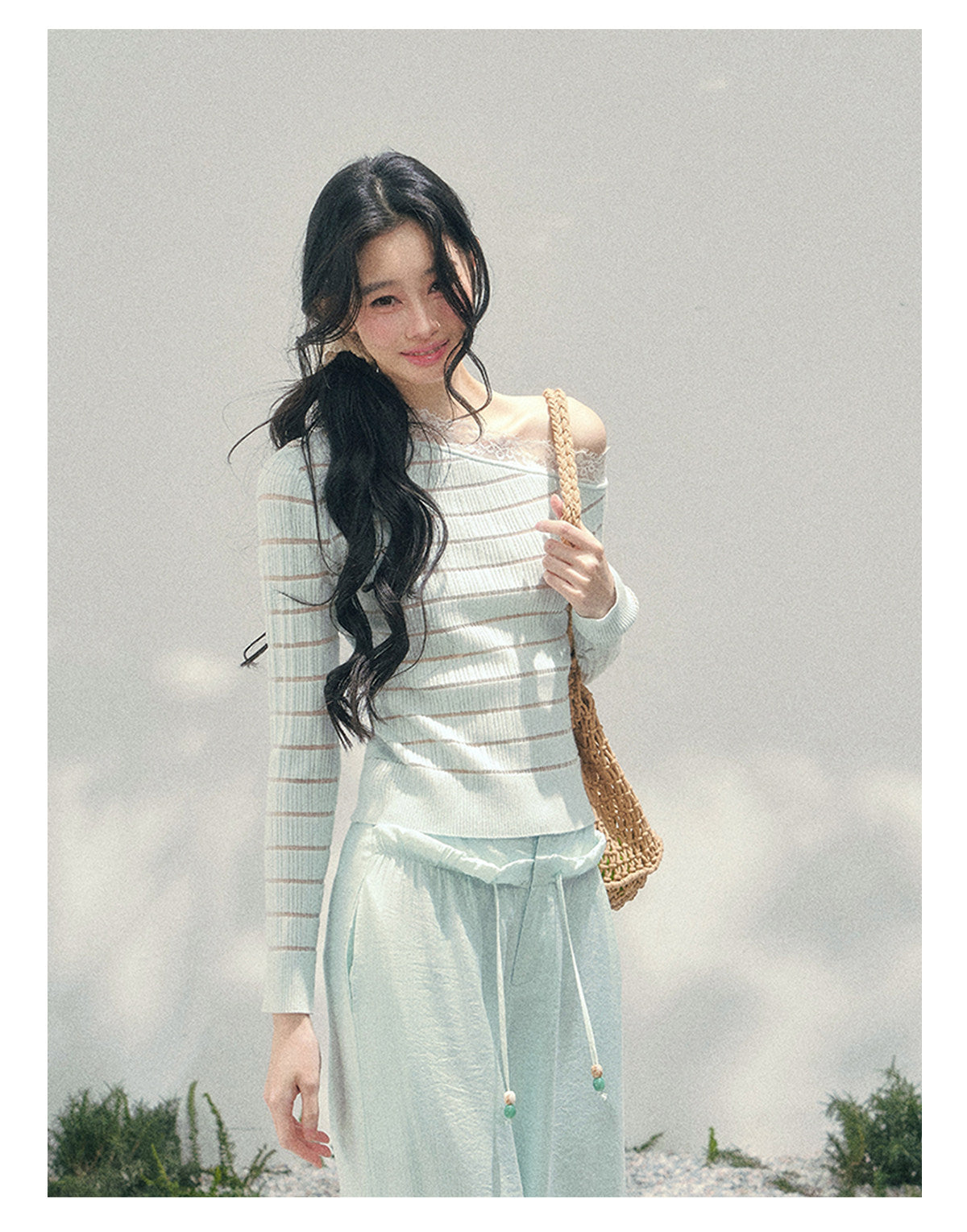 少也眼 “A Gentle Glance” One-Shoulder Lace Knit Long-Sleeve Top - Glacier Blue 43552