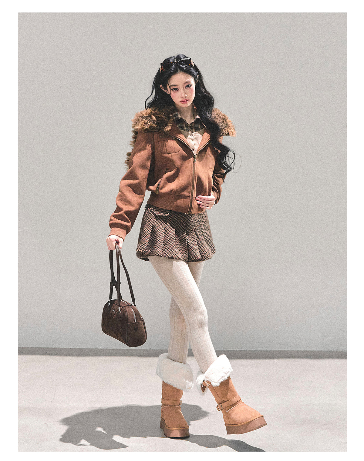 少也眼 “Drifting Dusk” Faux Fur-Collar Winter Jacket 6556565