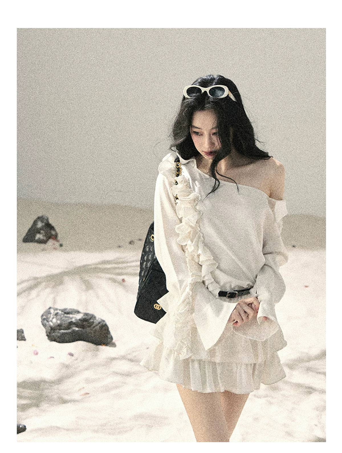 "Petals of Early Summer" Mist White Ruffle One-Shoulder Cake Dress (With Belt) 58648