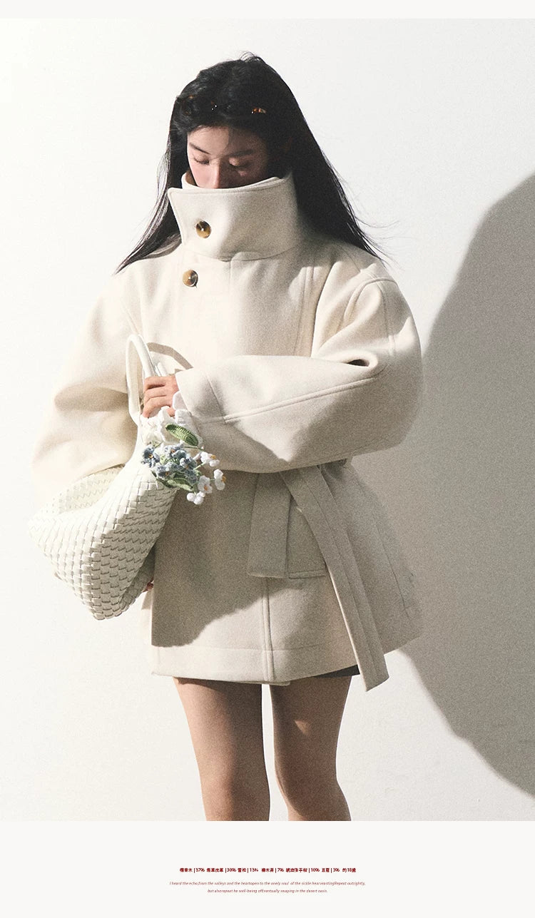 OAKMOO/ "A Touch of Soft Clouds" Fragrant White Wool-Blend Belted Short Coat