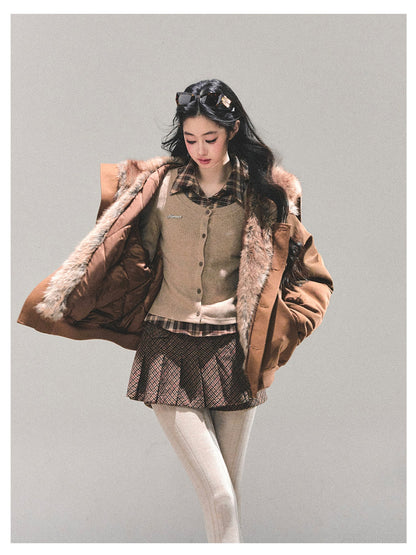 "降落在你怀中" Falling Into You Fleece Jacket - Brown