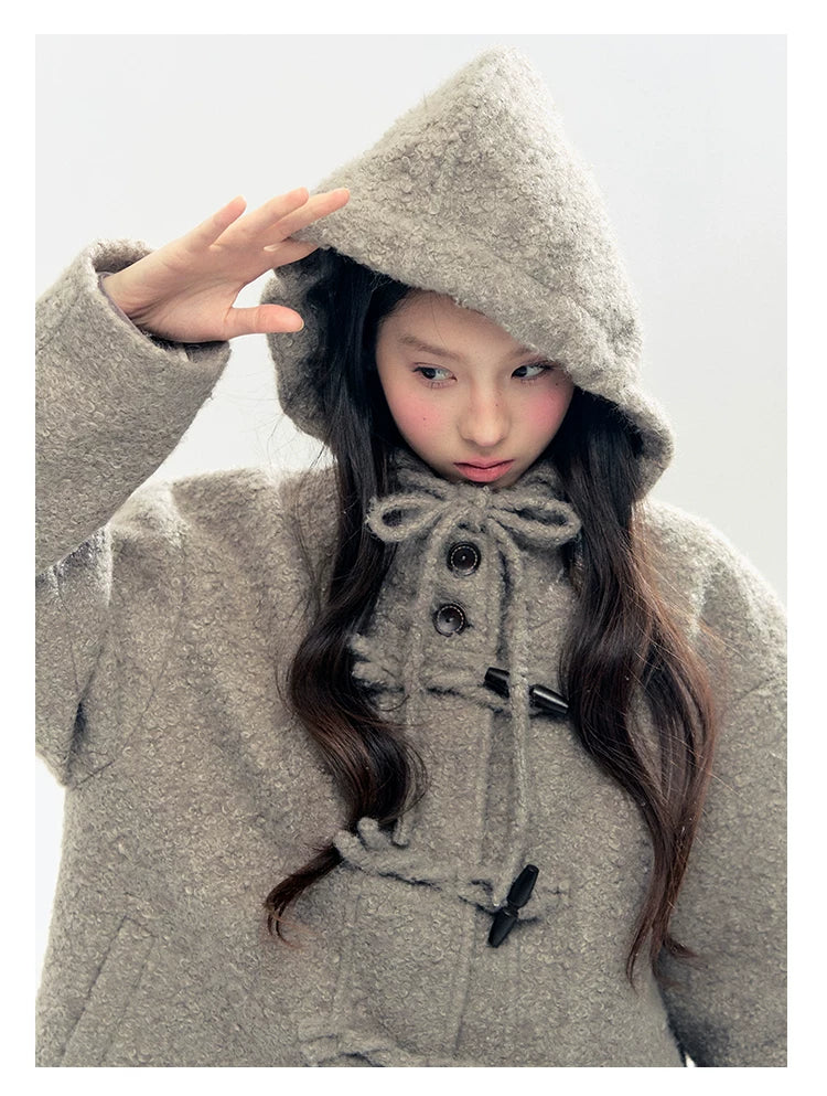 "Pinecone Post" Frost Gray Hooded Down Duffle Coat