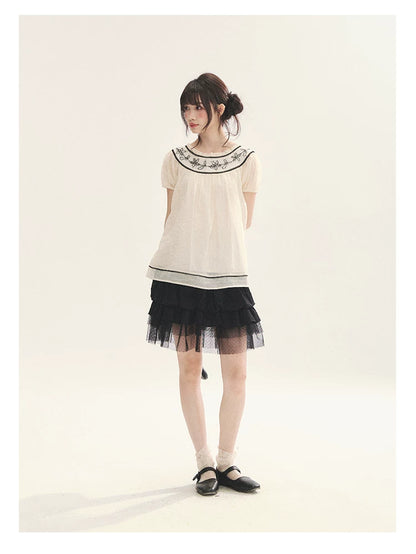 "Black & White Sonata" Polka Dot Mesh Tiered Jellyfish Skirt (White/ Black)